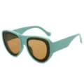 Occhiali da sole da donna grandi e chunky con montatura spessa, stile chic vista principale. - Montatura Verde Lenti Tè