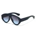 Grofkeperde oversized zonnebril in donkerblauw met blauwe verlooplenzen voor streetwear. - Blauw Montuur Thee Blauwe Glazen