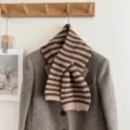 Brauner beiger gestreifter Strick Winterschal kuschelig Kreuz Nackenswärmer Wolle warm - Hellkaffee Beige