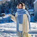 Koreanischer dicker Taschendauenschal für Damen weicher warmer blauer Winterschal Fransen. - Blau