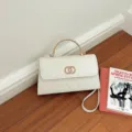 Fashion women PU leather quilted chain crossbody shoulder bag elegant white handbag style - White