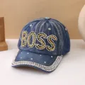 Berretto da baseball in denim con strass da donna, visiera curva cappello estivo. - Stile Lettera BOSS / Blu jeans