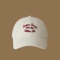 Klassieke beige honkbalpet met rode borduursel, stijlvolle casual hoed voor dames - Verstelbaar / Beige