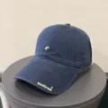Donkerblauwe katoenen honkbalpet met geborduurd logo, casual zonnehoed voor dagelijks gebruik. - Verstelbaar 54-59cm / Marineblauw