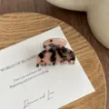 Small tortoiseshell hair claw clip, chic acetate hair accessory for women and daily styling. - Light Leopard