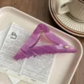 Retro acetate triangle hair claw clip for women, stylish purple large shark hair catch. - Purple Stripe