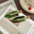 Green acetate hair clip detail, stylish metal duckbill design, perfect for bangs accessory. - Pair (With Cardboard) / Avocado Green