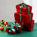 Burgundy velvet gift boxes with green ribbons, elegant packaging for Christmas and weddings. - No.1: 11.5x9x6.5cm / Burgundy