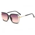 Modische quadratische Oversize-Sonnenbrille mit Farbverlaufsgläsern und Metal-Glitzer-Bügeln. - Schwarzer Transparenter Rahmen Lila Rosa Gläser