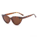 Retro kattenoog zonnebril voor vrouwen klein montuur mode chic stijl zonnebrillen - Luipaard Frame / Theekleurige Lenzen
