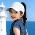 Gorra de Beisbol lisa para ninos con parte superior abierta, visera de sol casual. - Niños 2-6 Años / Blanco