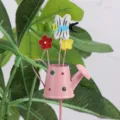 Décoration de piquet de fleur de jardin en métal avec arrosoir rose et insectes pour pots. - Seau Abeille