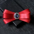 Rote Satin Fliege Herren Anzug Strass Blaue Edelstein Kragen Blume Hochzeit Zubehoer - Rot
