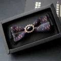 Men's Navy Blue Jacquard Bow Tie with Rhinestone Center and Geometric Pattern Gift Box - Geometric Pattern