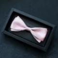 Farfallino a doppio strato a righe rosa per abito da uomo abbigliamento formale. - 13-Twill Rosa