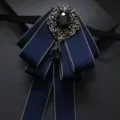 Uomo Vintage Blu scuro Farfallino Cravatta con Spilla di Cristallo Abito Sposa Accessorio - Bordo Albicocca Blu