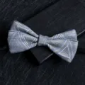 Farfallino geometrico da uomo in grigio e blu con confezione regalo per eventi. - 23
