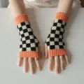 Gants tricotés à carreaux sans doigts, manches de bras d'hiver noires blanches oranges. - Gants Uniquement / Rose Fille