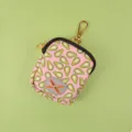 Piccolo portamonete rosa con stampa avocado, gancio in metallo dorato e chiusura lampo. - Borsa Porta Sacchetti Rifiuti Avocado Rosa