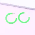 Neon green acrylic C-shaped hoop earrings for women, minimalist chic candy color ear studs. - Fluorescent Green