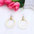Chic white acrylic and gold metal geometric round dangle earrings for women fashion jewelry. - White