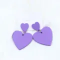 Jolies boucles d'oreilles puces double coeur en acrylique violet pour femmes mode bijoux chic - Violet