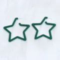 Pendientes de estrella geométrica verde oscuro, joyería de moda minimalista elegante. - Verde Oscuro