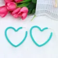Boucles d'oreilles cœur turquoise, grandes créoles acryliques peinture mode femme. - Bleu lac