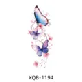 Tatouage temporaire étanche avec papillons aquarelle colorés et fleurs roses pour les bras. - Style Papillon Bleu-Violet et Floral (XQB-1194)