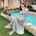 Long hooded sun protection dress for women, lightweight ice silk summer casual beach coat. - M / Gray