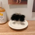 Pince a cheveux en fourrure de vison pelucheuse noire, grande epingle elegante et moelleuse. - S / Noir