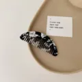 Retro black and white acetate hair comb, minimalist curved decorative hairpin accessory. - Geometric Comb / Black and White