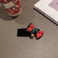 Weihnachten Samt Schleife Haarklammer mit goldener Glocke festlicher Haarschmuck für Frauen - Schwarzer Samt BB Clip mit Roter Schleife Glocke
