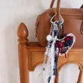 Στυλ ins δαντέλα τζιν καρδιά μπρελόκ αυτοκινήτου μενταγιόν τσάντας ζευγάρι κορδόνι. - Σκοτεινή Δαντέλα Καρδιάς