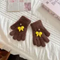 Süße Kinder Winter warme Korallenfleece Handschuhe mit gelber Schleife für Alltag und Outdoor. - Geeignet für 3-6 Jahre / Braune Handschuhe + Gelbe Schleife