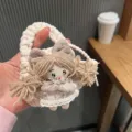 Poupée tricotée faite à la main pendentif de sac mignon en peluche étui pour écouteurs mini porte-monnaie - Poupée en Tissu Enveloppée Beige + Corde en Caoutchouc