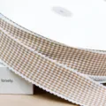 4cm houndstooth decoratief lint met geschulpte rand voor cadeautjes inpakken en knutselen. - Maat 1 / Lichtbruin