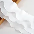 Cinta plisada de gasa de 3 capas de 9cm borde ondulado para accesorios de pelo y envoltorio - Blanco