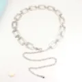 Ceinture chaîne en métal argenté pour femme, accessoire élégant à maillons carrés pour robe. - Carré Creux / Argent