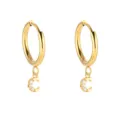 Pendientes de aro con letra C de acero inoxidable dorado con circonitas brillantes - Letra C / Dorado