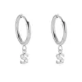 Pendientes de aro de acero inoxidable plateado con letra S y circonitas brillantes, elegantes. - Letra S / Color acero