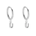 Pendientes de aro de acero inoxidable plateado con colgante de letra U de cristal brillante chic - Letra U / Color acero