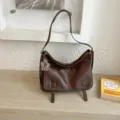 Borsa a spalla vintage marrone, borsa sottobraccio minimalista in pelle PU da donna chic - Marrone scuro