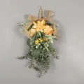 Künstlicher Dahlien Rosen Tränen Wandbehang Dekor mit Eukalyptus und Juteschleife für Zuhause. - Ohne Licht / Orange