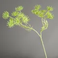 Vista detallada de rama de flor de encaje artificial, ideal para decoración de hogar moderna. - H52CM / Verde