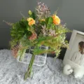 Bouquet de fleurs artificielles avec roses jaunes et feuilles vertes pour décoration. - 36CM*H40CM / Tons Jaune-Vert