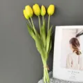 Détail de bouquet de tulipes jaunes artificielles, fausses fleurs à 5 têtes pour la décoration intérieure. - H40CM / Jaune
