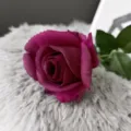 Flor artificial rosa rama única decoración hogar arreglo floral diseño elegante y fino - Fucsia