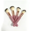 Roze strass make-up kwastenset met roségouden ferrules en zachte synthetische haren hoofdfoto. - Set