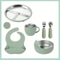 Set pappa neonato in silicone e acciaio inossidabile con piatto diviso, ciotola e bavaglino. - Verde Militare